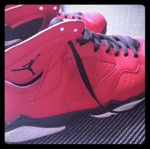 Jordan 7's pre own still in great condition